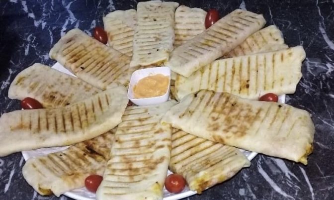 لذيذة وسهلة التحضير.. شاورما منزلية
