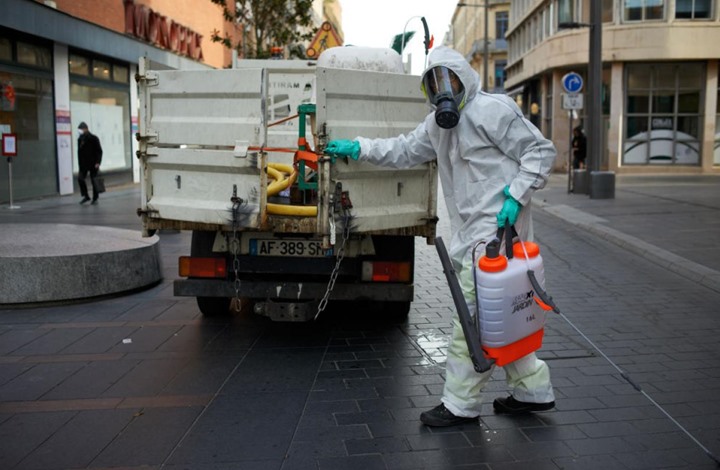 منظمة الصحة العالمية: لا توجد معلومات علمية كافية تفيد بضعف قدرة كورونا على الانتشار… وهذا ليس الوقت المناسب لأي للتخلي عن الحذر الكامل