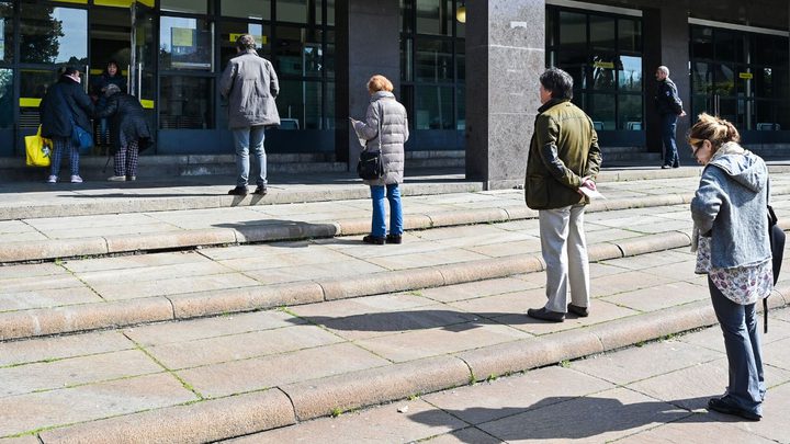 لحماية أنفسكم وغيركم من عدوى كورونا.. دراسة تكشف أفضل سبل الوقاية