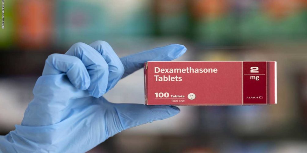 رخيص وينتجونه في مختلف أنحاء العالم.. الصحة العالمية تشيد بأول عقار يخفض الوفيات جراء كورونا