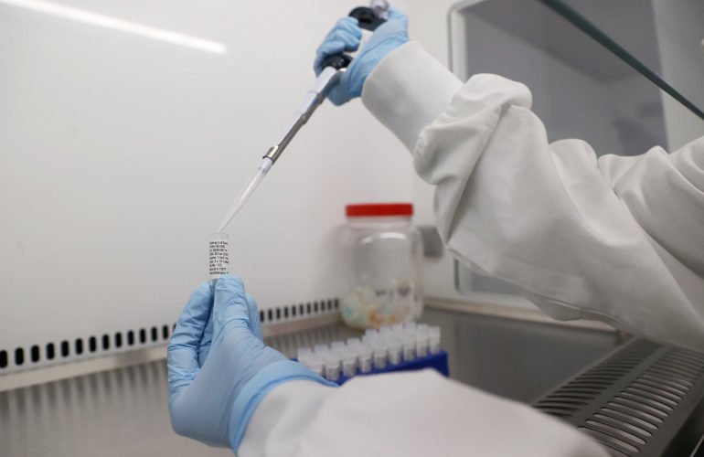 أمل جديد.. علاج مرتقب لكورونا عن طريق حقن الأجسام المضادة المستنسخة