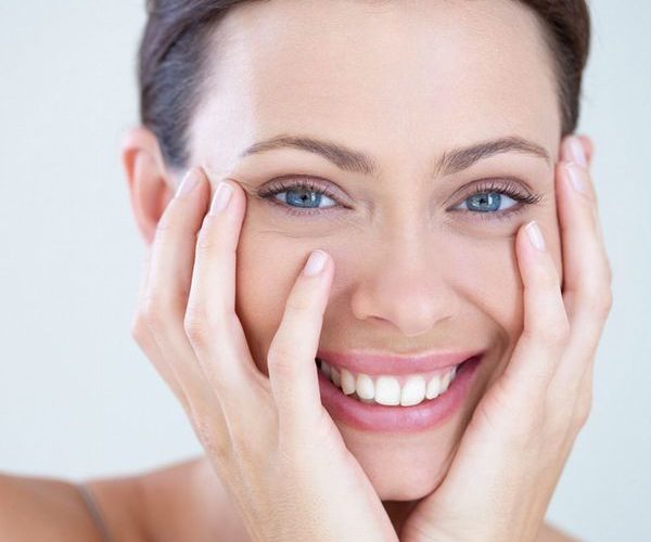 لتنظيف بشرتك بعمق في منزلك.. هذه الوصفة تضمن لك ذلك!