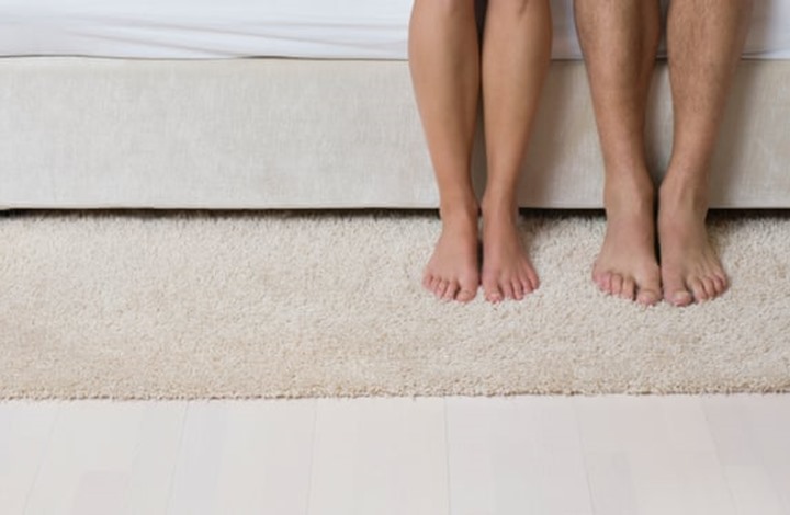 دراسة حديثة: كورونا ينتقل جنسيا ويهدد الرجال بالعقم!