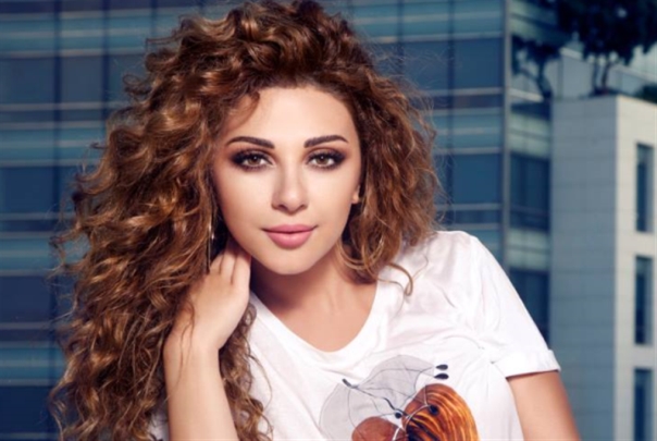 ميريام فارس تفاجئ جمهورها: أنا مازلت ملتزمة بالحجر الصحي.. ولم أخرج من المنزل منذ فبراير