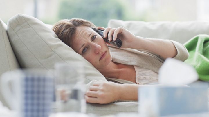 تسببها كورونا.. النساء يعانين أكثر من أعراض صحية طويلة الأمد