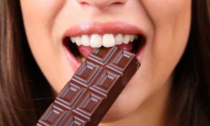 تدعم صحتكم النفسية والعقلية.. أطعمة ينصح أخصائيون بتناولها