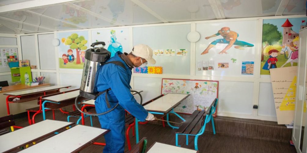 بعد أسابيع قليلة من انطلاق الموسم الدراسي.. إصابة 413 تلميذا و807 أساتذة و129 إطار تربوي بكورونا