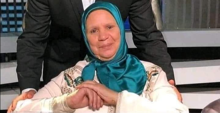 الإشاعة تقتل سعاد صابر والأخيرة ترد: « الحمد لله أنا حية أرزق وكنطيب فالغدا ديالي »