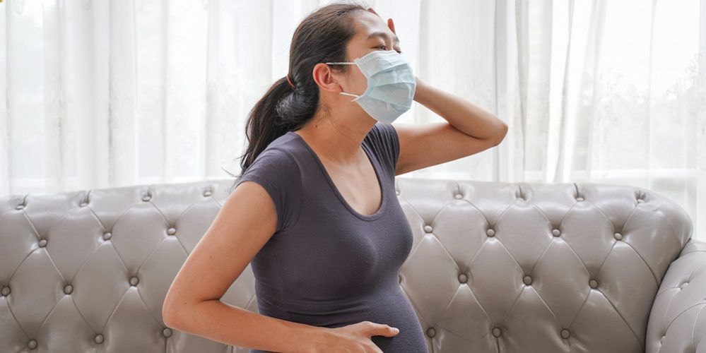 أكثر عرضة للوفاة ولدخول العناية المركزة.. أخطار كورونا على الحوامل