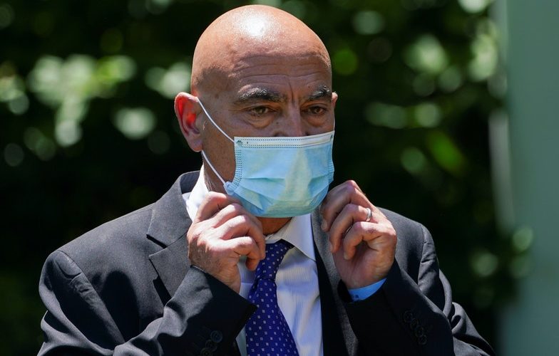 في دجنبر.. منصف السلاوي يكشف موعد الحصول على أول جرعة من لقاح كورونا