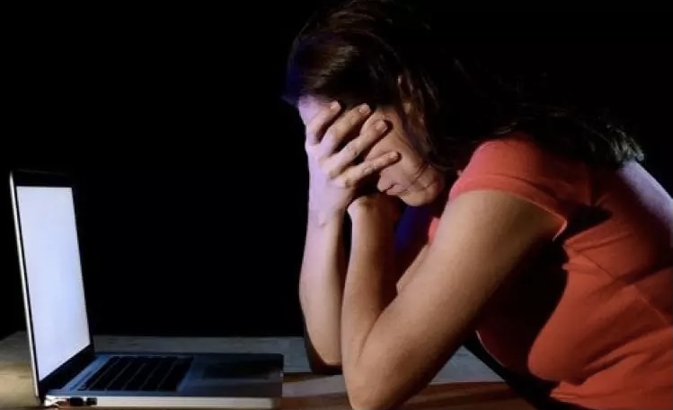 المندوبية السامية للتخطيط: 1.5 مليون امرأة يقعن ضحية للعنف الالكتروني