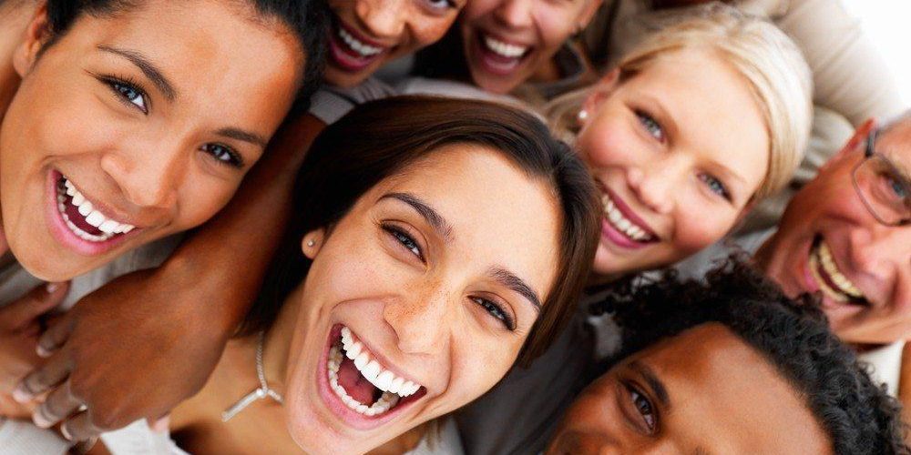 فوائده مذهلة.. هذا ما يقوم به الضحك لجسمك