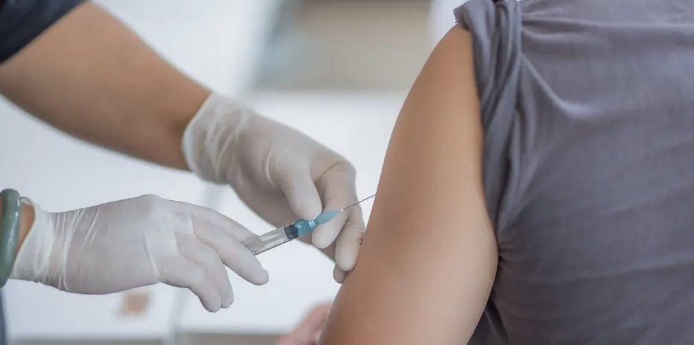 عضو في لجنة التلقيح: لا يمكن تحقيق المناعة الجماعية إلا بعد تلقيح نحو 60 في المائة من السكان