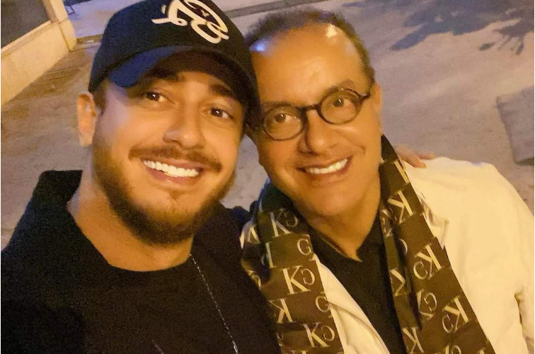 وصفه بـ&nbsp;&raquo;صديق العمر&nbsp;&raquo;.. سعد لمجرد يتمنى لوالده عيد ميلاد سعيد