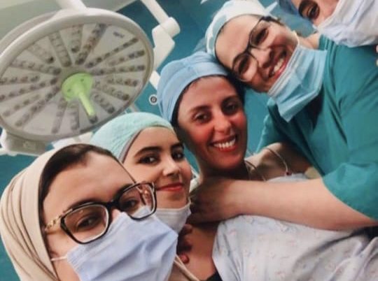 في أقل من شهرين.. فدوى الطالب تجري عمليتين جراحيتين (صور)