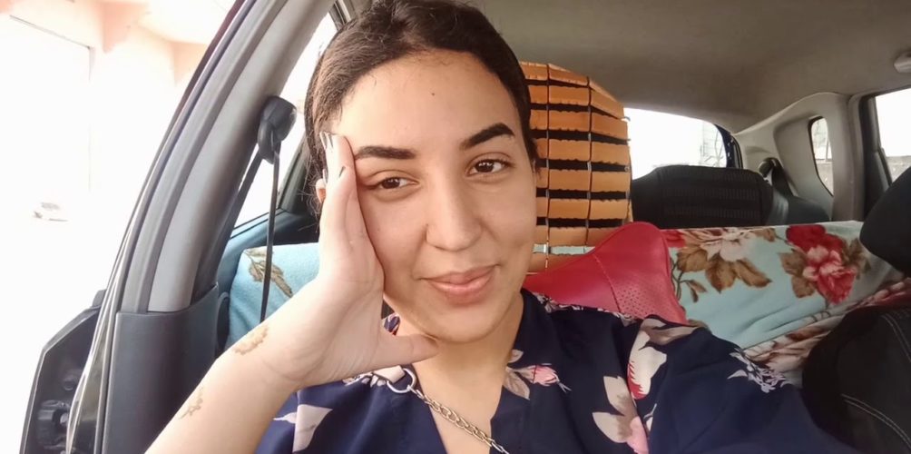 رغم محتواها &laquo;&nbsp;التافه&nbsp;&raquo;.. ندى حاسي تجني الملايين من قناتها على اليوتيوب