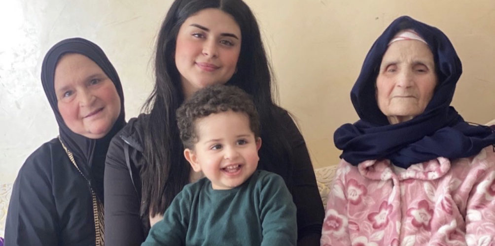 تجمعها بأقرب الناس إليها.. سلمى رشيد تنشر أحب صورة إلى قلبها