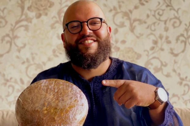 مبادرة جميلة.. بيع كيلو غرام واحد من سلو ب5 ملايين سنتيم لمساعدة سيدة في تكاليف علاج زوجها