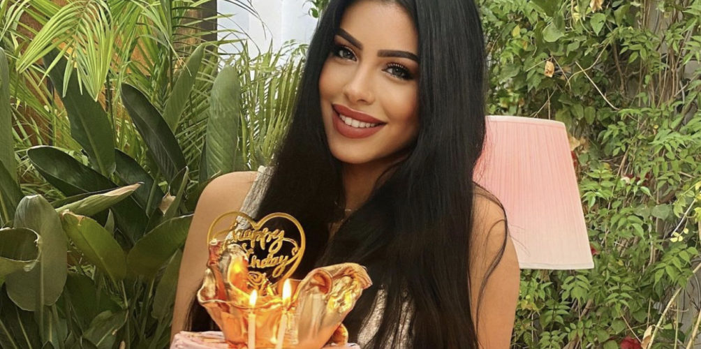 بطريقة غير مألوفة.. نجلاء تعلن طلاقها رسميا من قبيبو يوم ميلادها (صور)