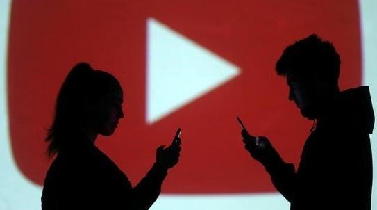 عقد واضطرابات نفسية.. أخصائية تكشف أسباب « التفاهة » على مواقع التواصل الاجتماعي