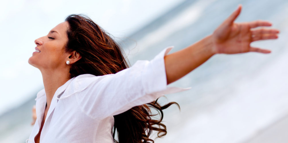 أبرزها التقليل من استخدام مواقع التواصل الاجتماعي.. 7 نصائح لراحة البال