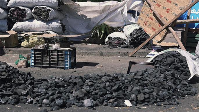 بيع « الفاخر » و »التبن »و »تحديد السكاكين ».. مهن تزدهر قبل عيد الأضحى