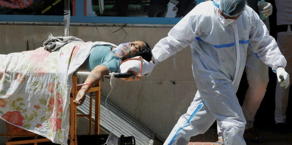 أعراضه/ خطورته/ فعالية اللقاح.. معلومات مهمة عن متحور « دلتا » من كورونا على لسان أخصائي