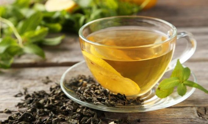 كوب منه يقلل نسبة الذهون.. فوائد الشاي الأخضر