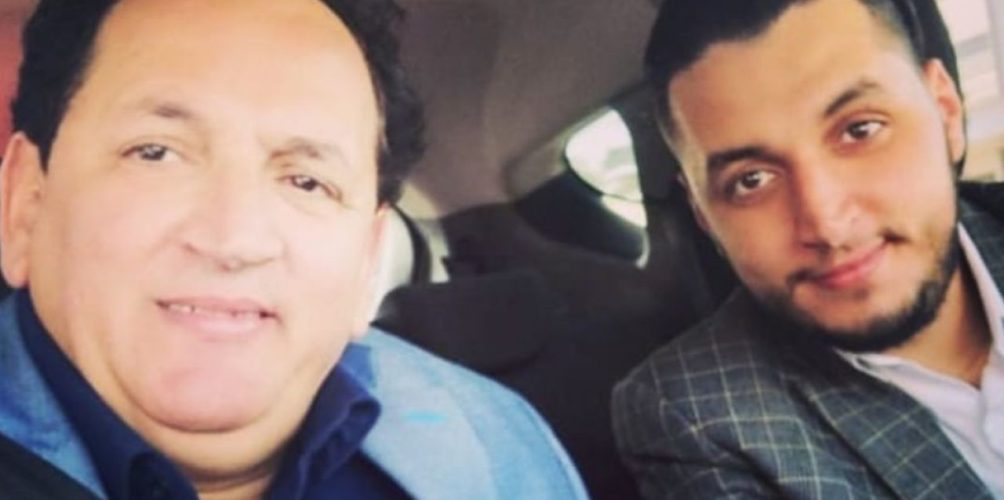 بعد قدوم حفيدته الأولى .. الفرحة في بيت الفنان عبد الخالق فهيد