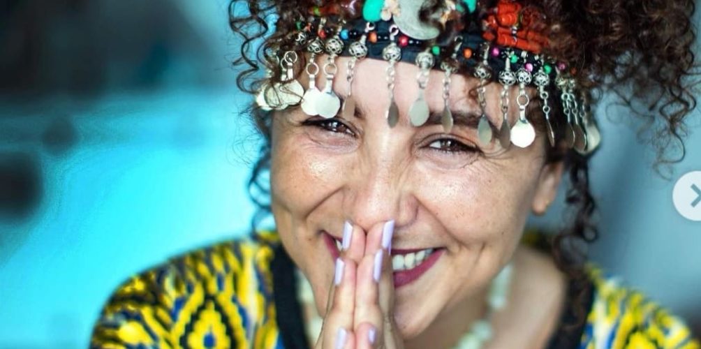 تمثل المغرب في البرتغال..الفنانة سكينة فحصي تشارك في مهرجان دولي
