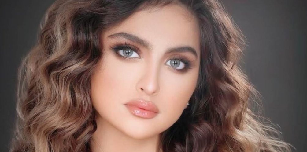 حلا الترك: عانيت من اكتئاب حاد بسبب ابتعادي عن عائلتي