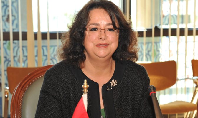 اعترافا بمجهوداتها.. توشيح لطيفة أخرباش رئيسة الهيأة العليا للاتصال السمعي البصري بوسام في بوركينافاسو