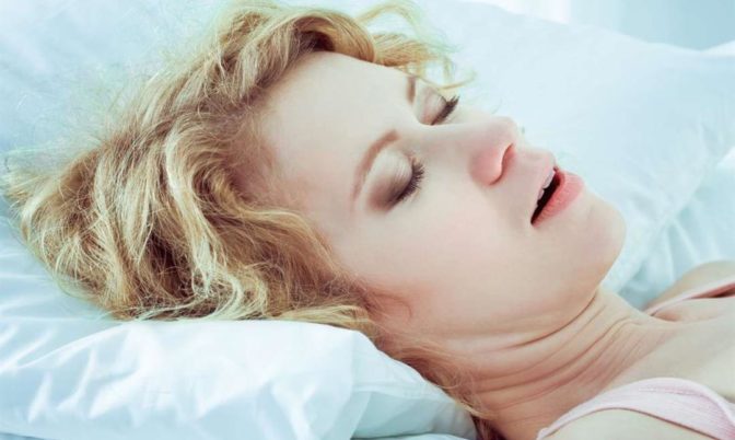 إنقطاع التنفس أثناء النوم.. أعراضه وعلاجه