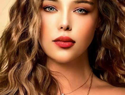 عينيه زايغة.. جديد الفنانة راسيل