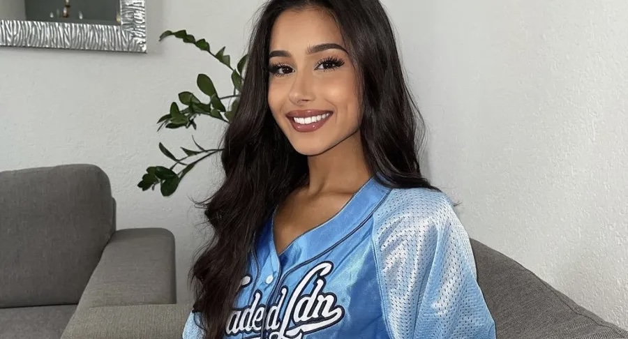 بسبب جمالها الفائق.. فتاة تمنع صديقتها المقربة من حضور زفافها (صورة)