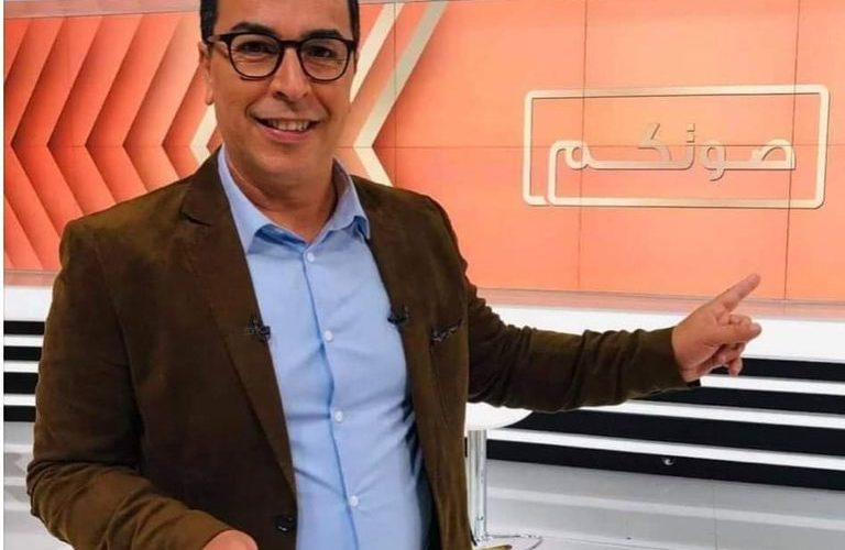 بحضور والدته وزملائه.. القناة الثانية تطلق إسم الراحل صلاح الدين الغماري على استوديو الأخبار(صور)