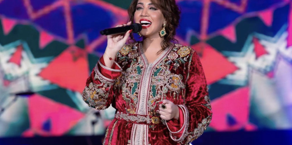 إكسبو دبي 2020.. أسماء لمنور تتألق بالقفطان وتختفي بالمغرب (صور)