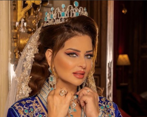 مع حلول السنة الجديدة .. أمال صقر توجه رسالة لجمهورها