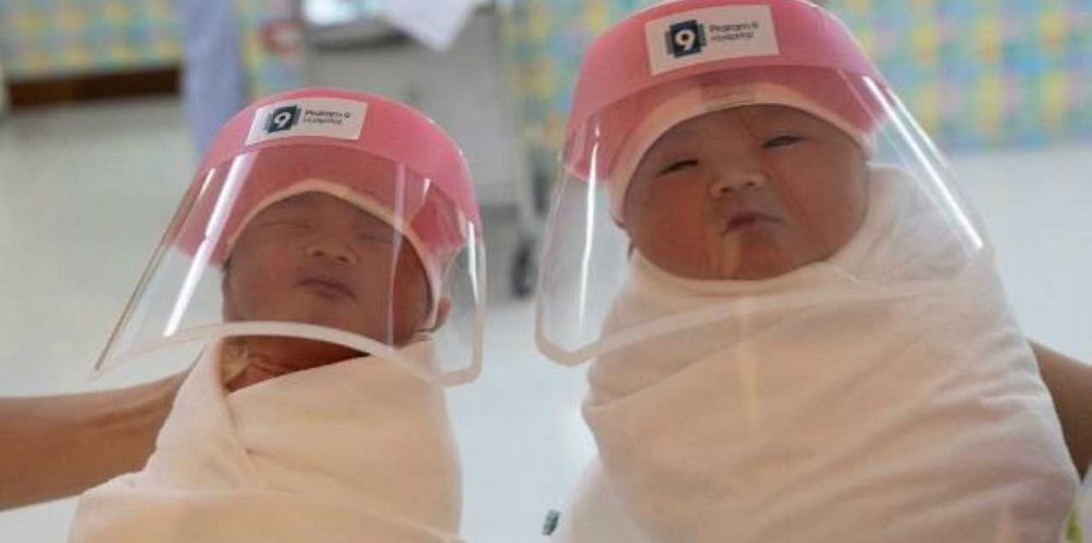 دراسة: الأطفال الذين ولدوا خلال العام الأول من كورونا مهاراتهم الاجتماعية أقل