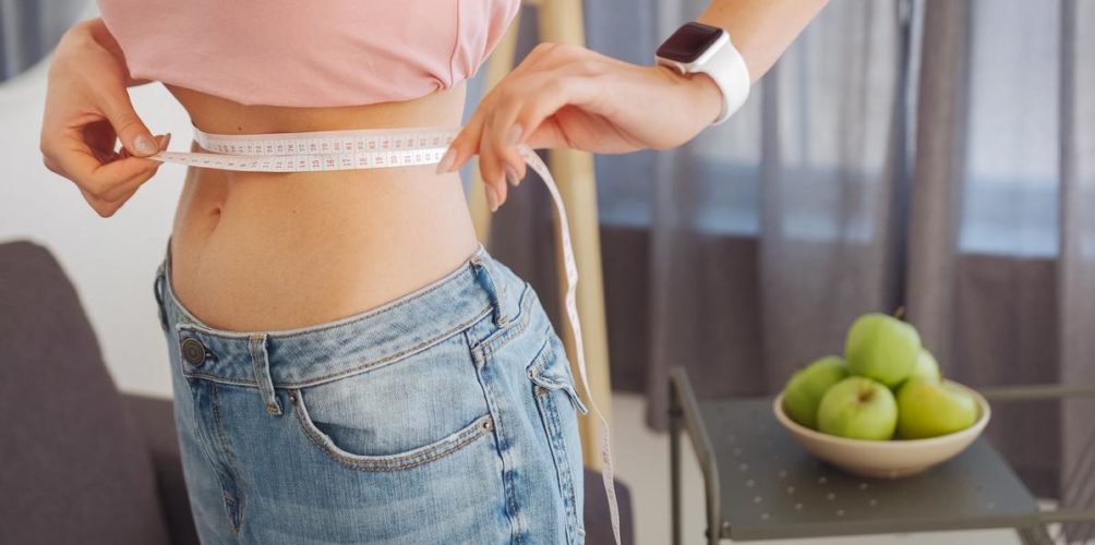 دراسة: الحصول على ساعة إضافية من النوم كل ليلة يمكن أن يساعد على فقدان الوزن