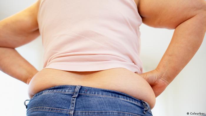 خبيرة تغذية: قلة النوم المستمرة يمكن أن تؤدي إلى السمنة