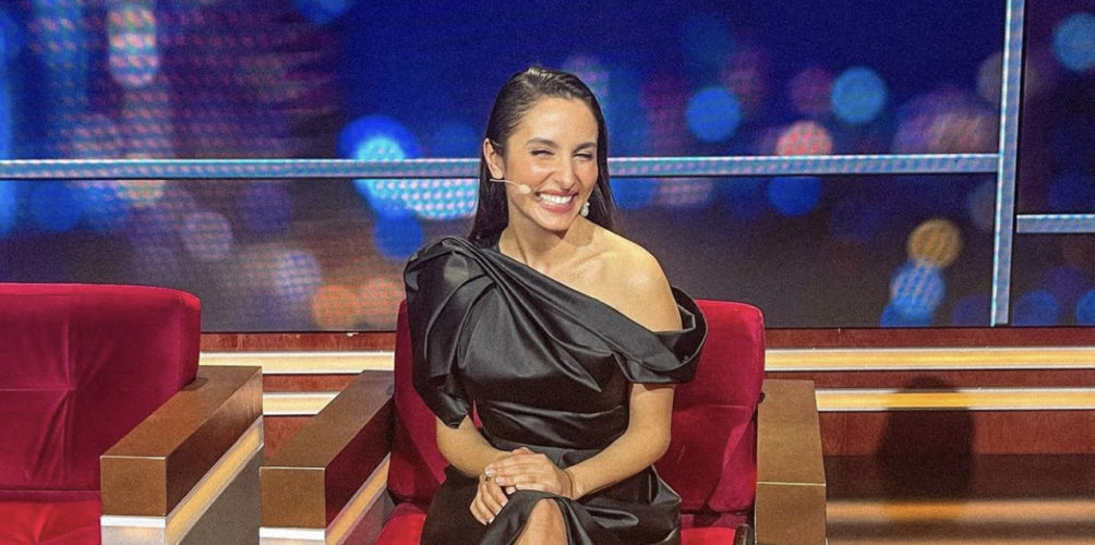 بإطلالة ساحرة.. سارة بيرليس تعلن استضافتها في برنامج &laquo;&nbsp;رشيد شو&nbsp;&raquo; (صور)