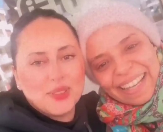 في اليوم العالمي للمرأة.. منال الصديقي تفاجئ زميلتها زينب الناجم