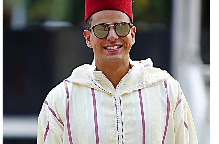 بسبب الإفطار في رمضان.. طه ايسو يتعرض للإنتقادات