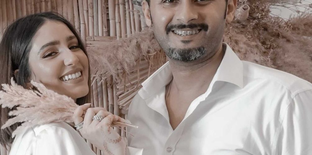 في جو عائلي.. روعة بيوتي تحتفل بكشف جنس جنينها