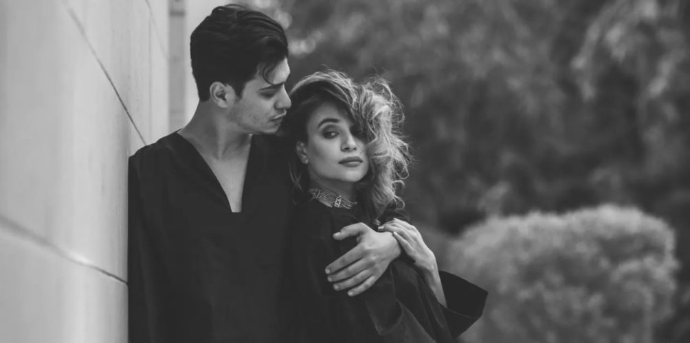 بصورة رومانسية رفقة ربيع الصقلي.. أحلام الزعيمي تثير شكوك متابعيها حول طبيعة العلاقة بينهما (صور)