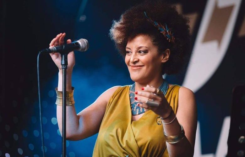 سلطت الضوء على الإضطراب النفسي.. الفنانة جيهان بوكرين تصدر أغنية « راحة البال » (فيديو)