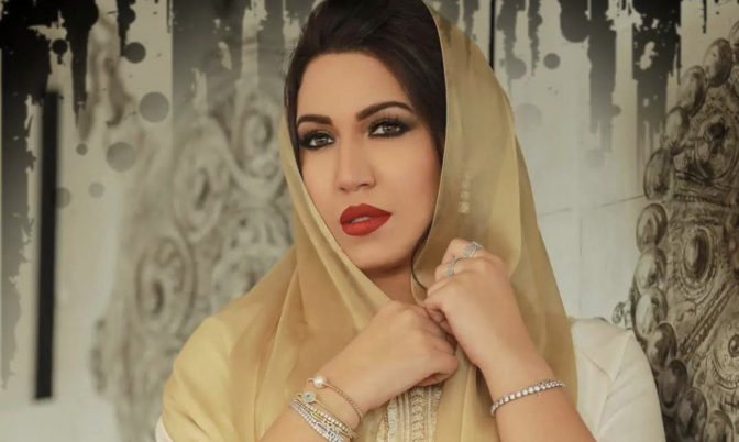 متفوقة على دنيا بطمة وسلمى رشيد.. أسماء لمنور أول فنانة مغربية تتجاوز 10 ملايين متابع على إنستغرام