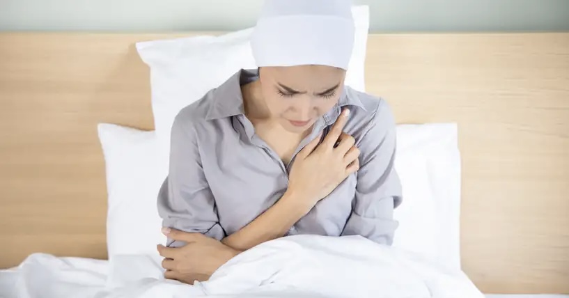 بشرى لمريضات سرطان الثدي.. عسل النحل ينقذ حياتكن!