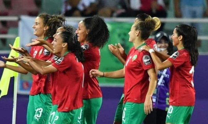بعد تأهله إلى ربع نهائي كأس أمم إفريقيا.. إشادة بأداء لاعبات المنتخب الوطني النسوي